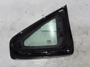 VOLVO S90 (2016–2026) Seitenscheibe hinten (Karosserie) 31689018 - 2