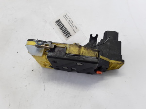 VOLVO S80 I (1998–2006) Rear side door lock 30784977 - 2