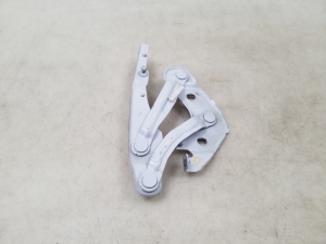 AUDI A1 8X (2010–2018) Hood hinge 8X0823302A - 2