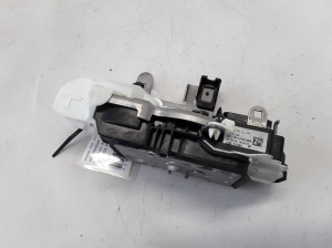 VOLVO V40 (2012–2019) Front door lock 31391824 - 2