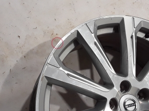 VOLVO S90 (2016–2026) Riteņa disks 31471113 - 3