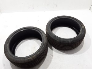  Pneus, R-20 (Universel)  - 24540R20 