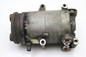  Air conditioner compressor 