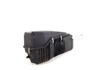 Mercedes Benz C-Class 204 (2007–2014) Luftfiltergehäuse A6460902001 - 4