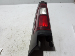  Rear corner lamp 