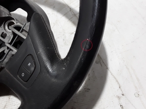  Steering wheel 