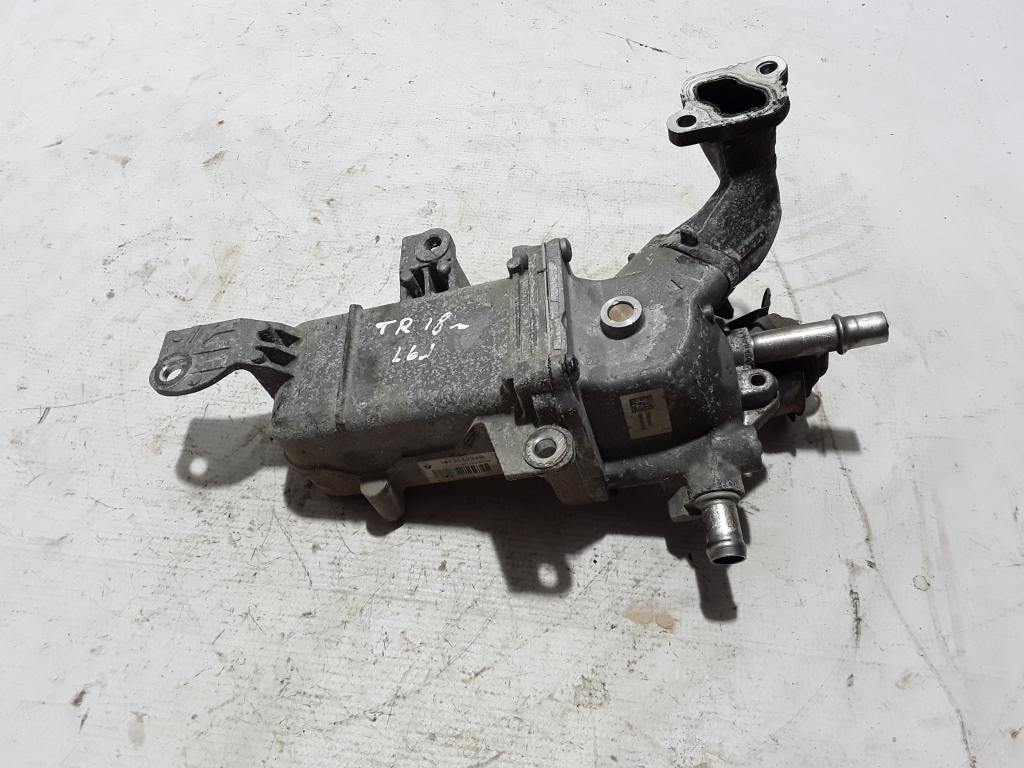 Used RENAULT Trafic EGR valve cooler 147355224R