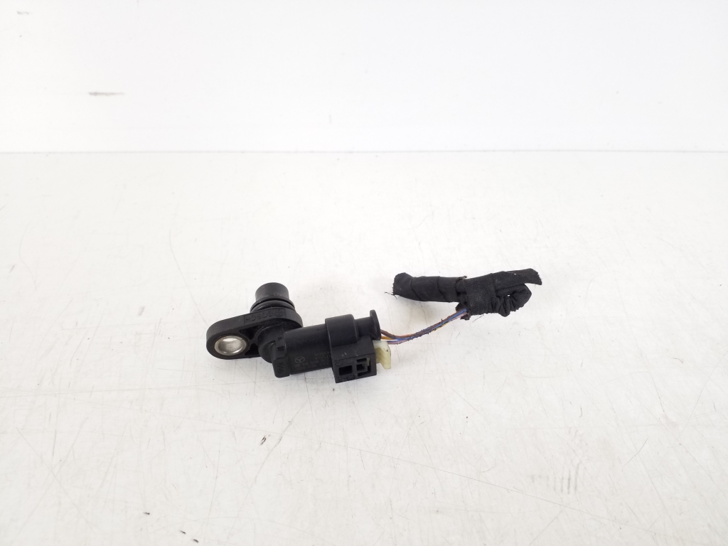 MERCEDES-BENZ C-Class W205/S205/C205 (2014-2023) Crankshaft Position Sensor A2709050400 21602332