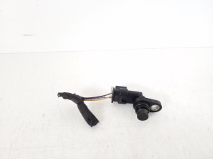 Mercedes Benz C-Class 205 (2014–2021) Nockenwellensensor A2709050400 - 2