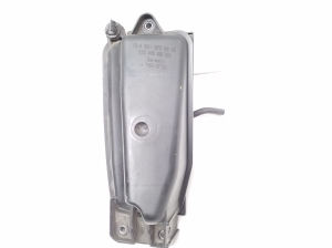 Mercedes Benz E-Class W212 (2009–2015) Other reservoir A6510700868 - 2