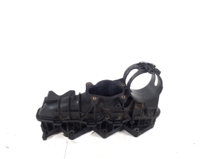  Intake manifold 