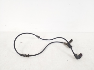 Mercedes Benz C-Class 204 (2007–2014) Bremsbelagsensor vorne A2045400005 - 2