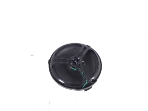   Rear side door speaker 