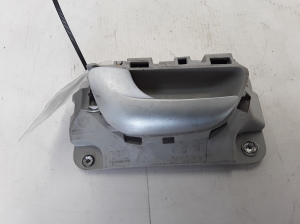 Esiukse sisemine avamiskäepide - 09170045