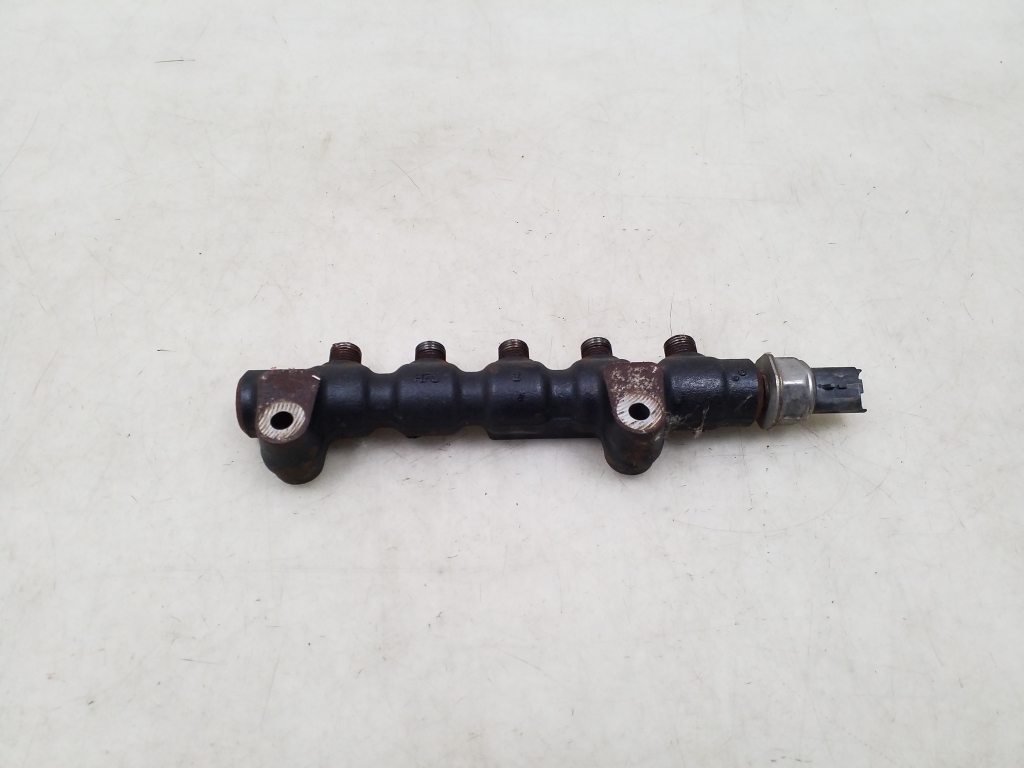 CITROËN C3 2 generation (2009-2016) Fuel Rail 9654592680 24960226