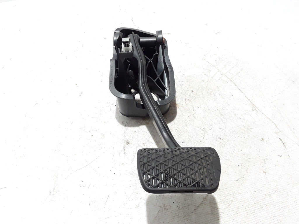 MERCEDES-BENZ E-Class W213/S213/C238/A238 (2016-2024) Brake Pedal A2052920007 21000861