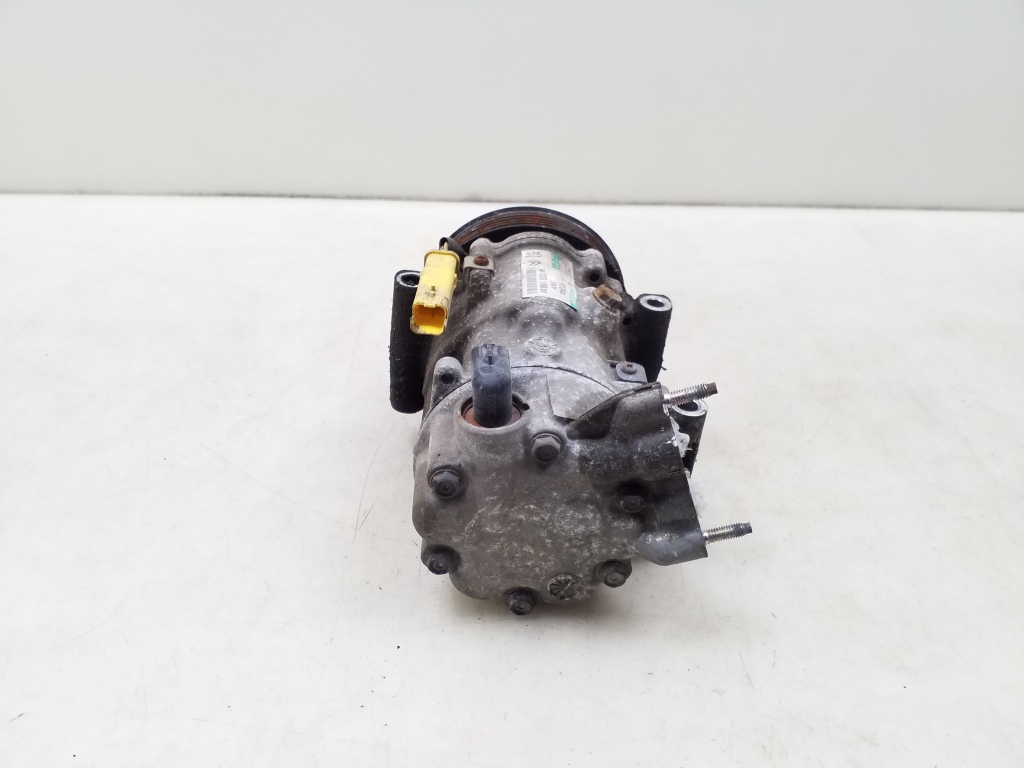 Used Citroen C3 Air conditioner compressor 9670318880
