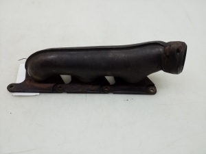   Exhaust manifold 