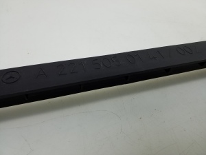 Mercedes Benz S-Class 221 (2005–2013) Radiator bracket A2215050141 - 3