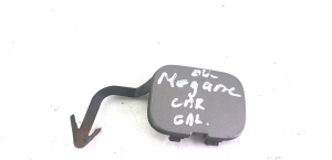 RENAULT Megane II (2002–2009) Heckstoßstangenhakenabdeckung 8200142336