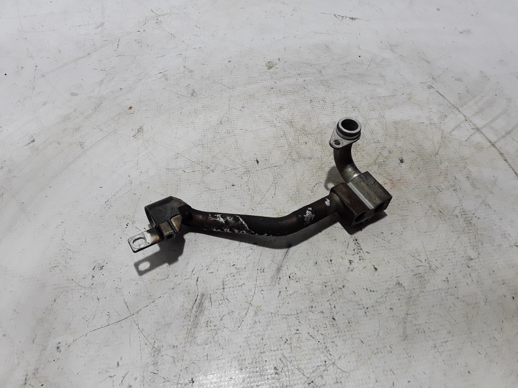 Mercedes Benz E-Class W213 (2017–2026) Turbo õlitoru A6542038700 Mercedes Benz E-Class W213 (2017–2026) Turbo õlitoru A6542038700