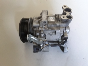   A/C compressor  - 73111FJ020 