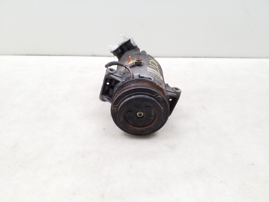 Used Opel Zafira Air conditioner compressor 6562434