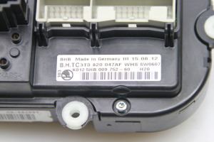 Skoda Superb (2008–2015) Heater control panel 3T0820047AF - 2
