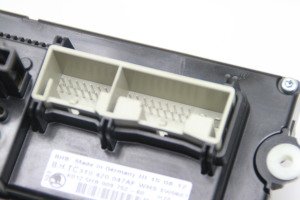 Skoda Superb (2008–2015) Heater control panel 3T0820047AF - 4