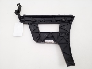 Rear bumper bracket - 8K9807453 