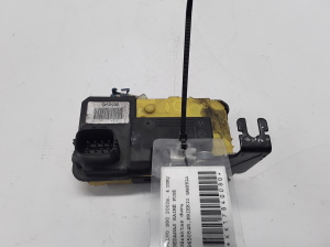 VOLVO S80 I (1998–2006) Front door lock 8650545 - 2