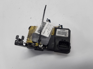 VOLVO S80 I (1998–2006) Front door lock 30663043 - 4