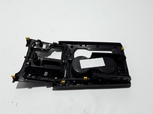 RENAULT Talisman II (2015–2026) Salongi konsooli muu osa 684308048R - 2