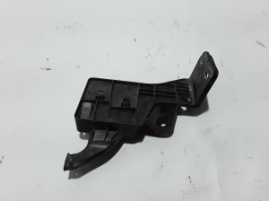 RENAULT Talisman II (2015–2026) Muu kinnitus 242968073R - 3