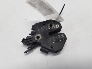VOLVO XC70 (2000–2007) Hood latch - 2