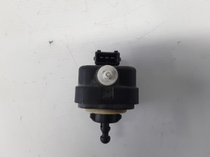 VOLVO XC90 (2002–2014) Scheinwerfer Stellmotor 89024777 - 4