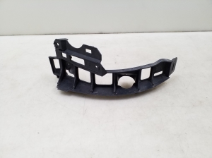  Rear bumper bracket 