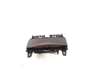 Mercedes Benz C-Class 204 (2007–2014) Front ashtray A2046800179 - 6