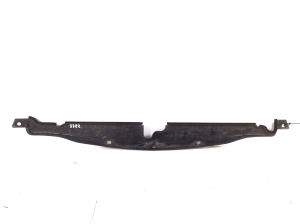   Front bumper bracket 