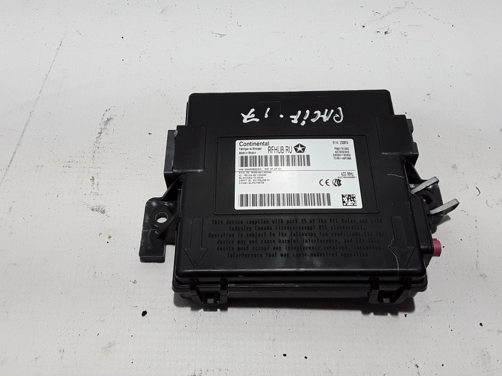 CHRYSLER Pacifica 2 generation (RU) (2016-2023) Other Control Units 68217818AD 21001185