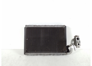   Radiator interior air conditioning 