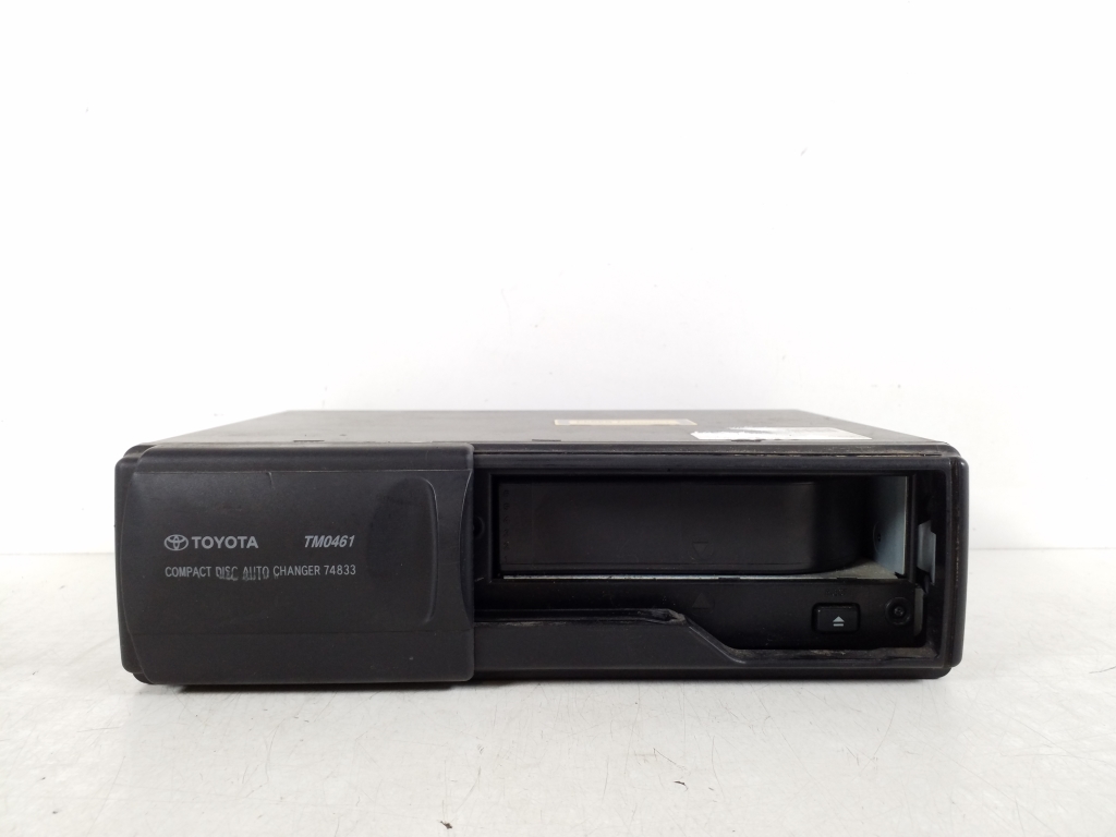 TOYOTA Corolla 9 generation E120/E130 (2000-2007) CD Changer 08601-00911 21604341