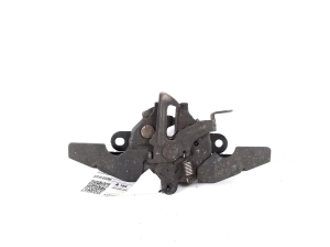 TOYOTA Corolla (2001–2007) Hood latch 53510-02200 - 2