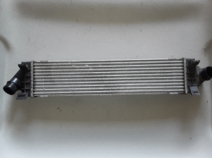  Intercooler radiaator 