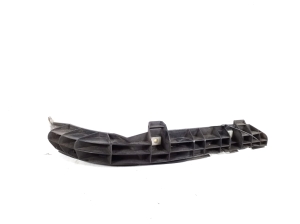  Rear bumper bracket 