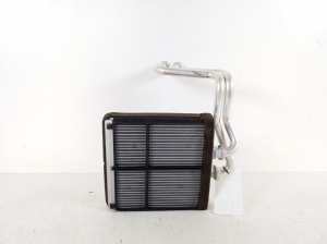Mercedes Benz C-Class 204 (2007–2014) Salongi soojendusradiaator A2048301515 - 2