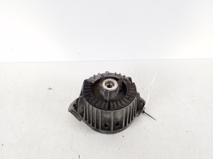 Mercedes Benz C-Class 204 (2007–2014) Mootoripadi A2042405917 - 3