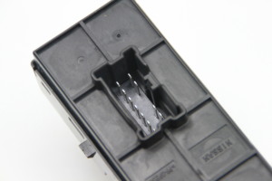 NISSAN Juke F15 (2010–2018) Front door glass switch 254111KA0A - 4