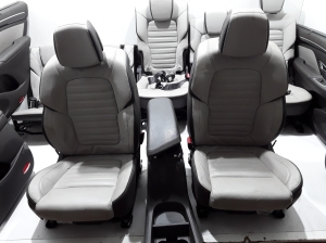 RENAULT Espace V (2014–2026) Interior and its parts - 7
