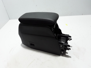 Center console - 9823377380